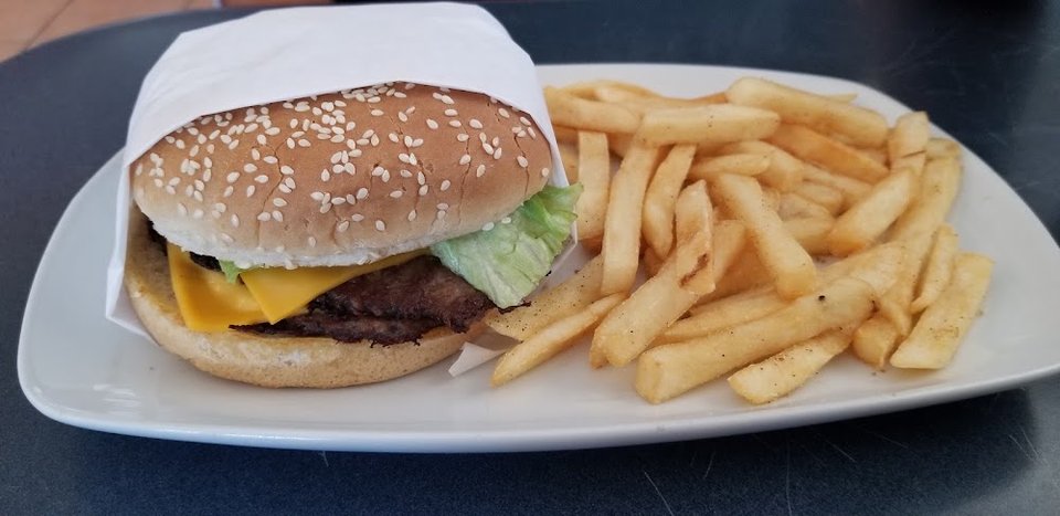 Double Cheeseburger